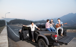 浪漫公路弹唱：在音符与风景中追寻自由