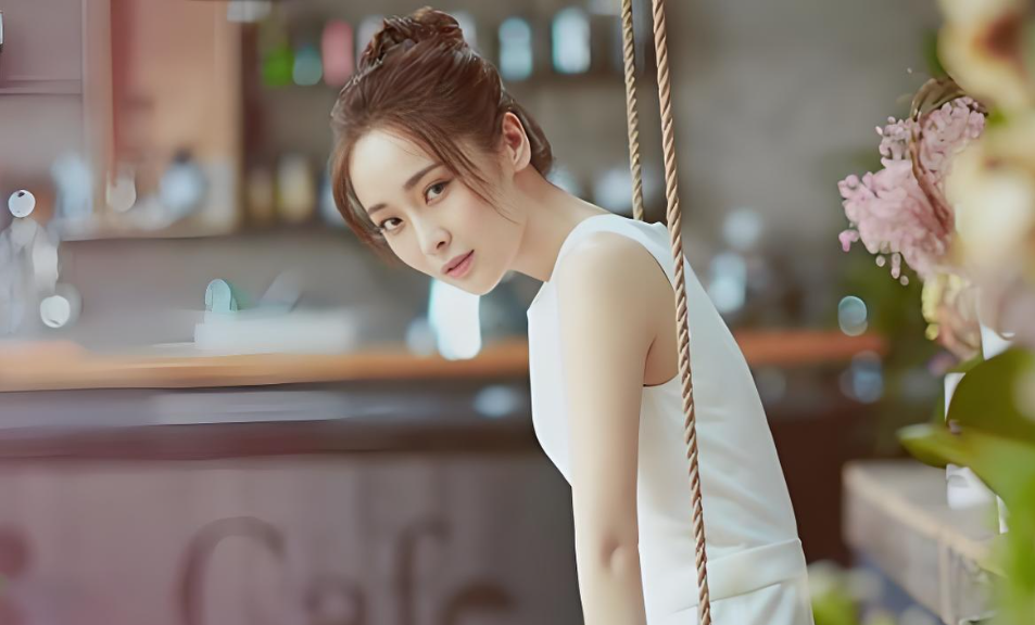 色彩是通过眼、脑和我们的生活经验所产生的一种对光的视觉效应。