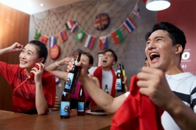 人们谈论起体育赛事时，足球总是一个绕不开的话题。