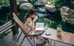 他们站在时代的前沿，以独特的方式书写着属于自己的故事